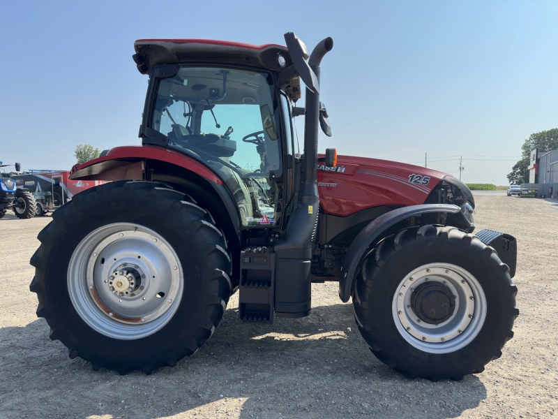 2022 CASE IH MAXXUM 125 TRACTOR