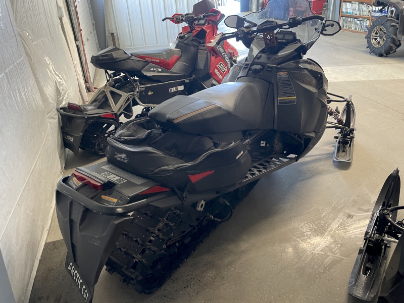 Snowmobiles  2018 ARCTIC CAT THUNDERCAT 9000 TURBO SNOWMOBILE Photo