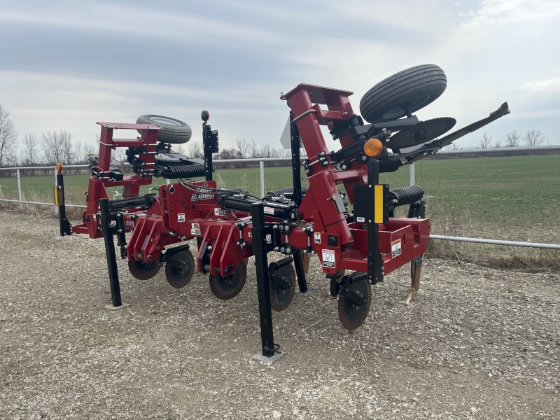 2025 UNVERFERTH 122 7 SHANK ZONE-BUILDER SUBSOILER DEEP TILLAGE