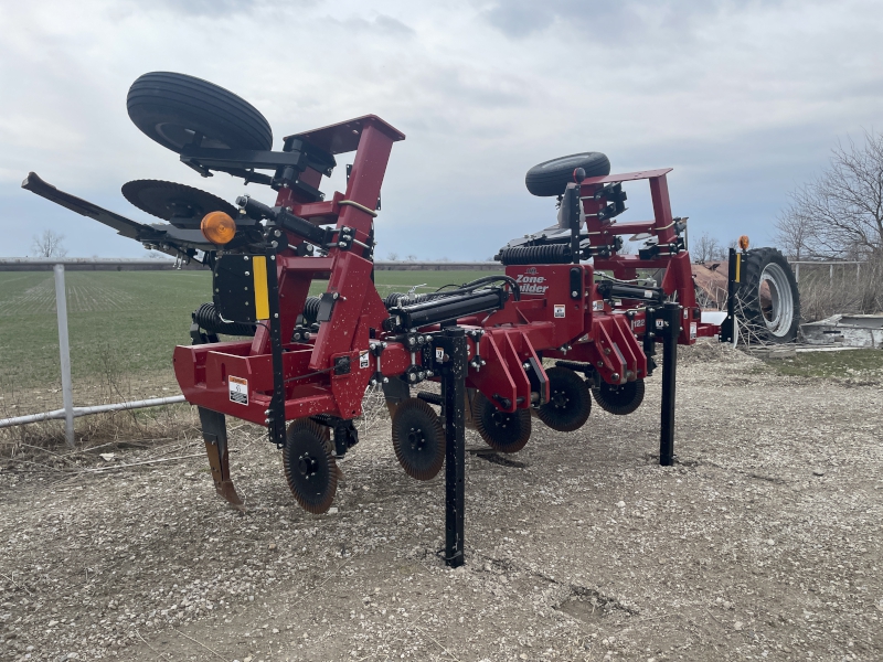 2024 UNVERFERTH 122 7 SHANK ZONE-BUILDER SUBSOILER DEEP TILLAGE