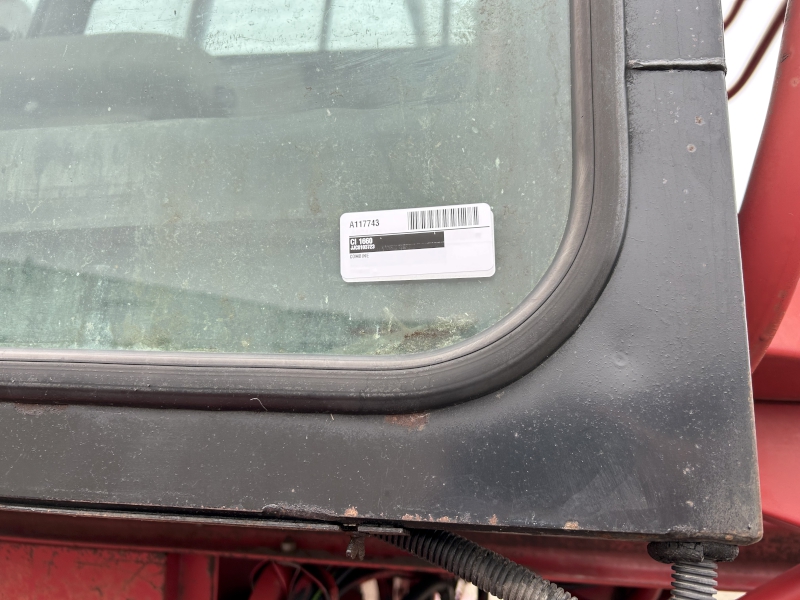 1992 CASE IH 1660 AXIAL FLOW COMBINE