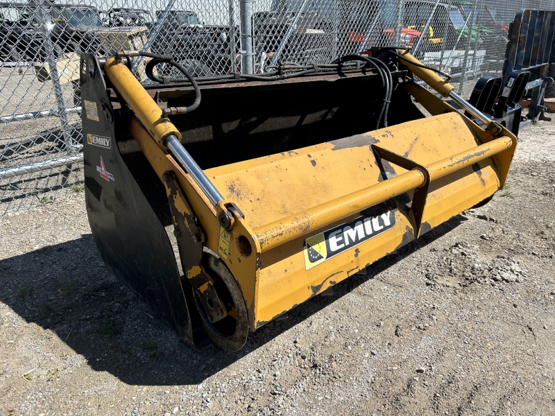 2018 EMILY ACHGRM210 SCIE'REX BUCKET WITH SILAGE CUTTER