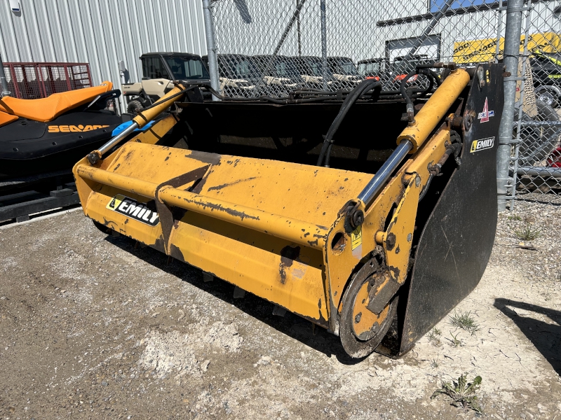 2018 EMILY ACHGRM210 SCIE'REX BUCKET WITH SILAGE CUTTER