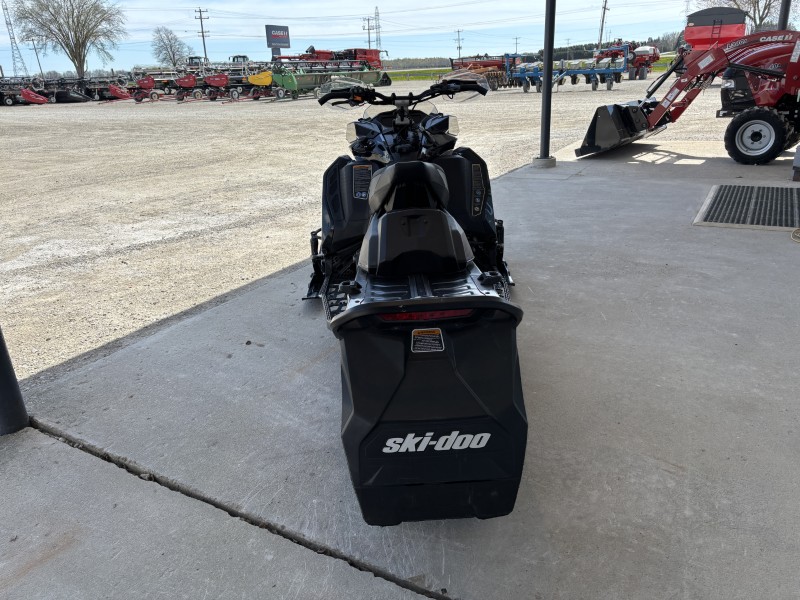Snowmobiles  2022 SKI-DOO MXZ X 850 E-TEC SNOWMOBILE Photo