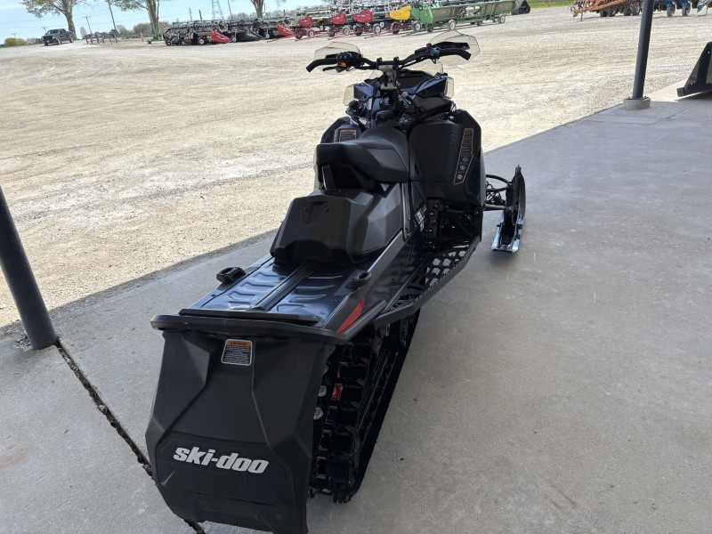Snowmobiles  2022 SKI-DOO MXZ X 850 E-TEC SNOWMOBILE Photo