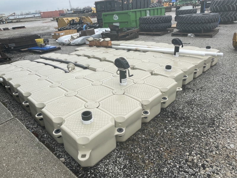 TWIN PERSONAL WATERCRAFT FLOATING DOCK