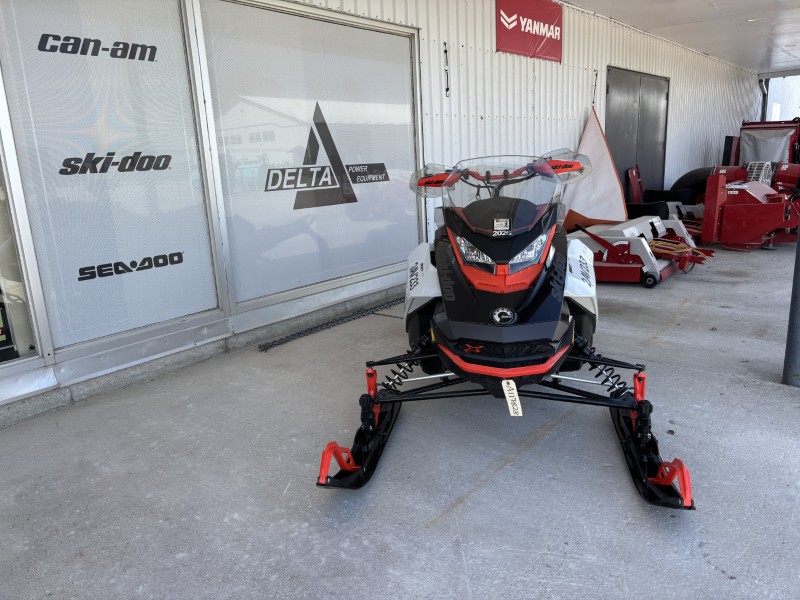 Snowmobiles  2022 SKI-DOO MXZ X 850 E-TEC SNOWMOBILE Photo