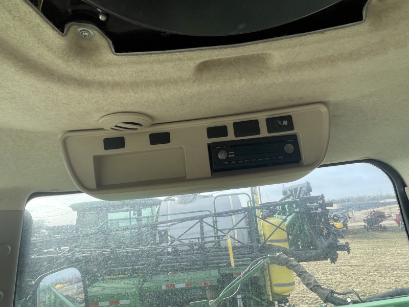 2017 JOHN DEERE 4038R SELF-PROPELLED SPRAYER