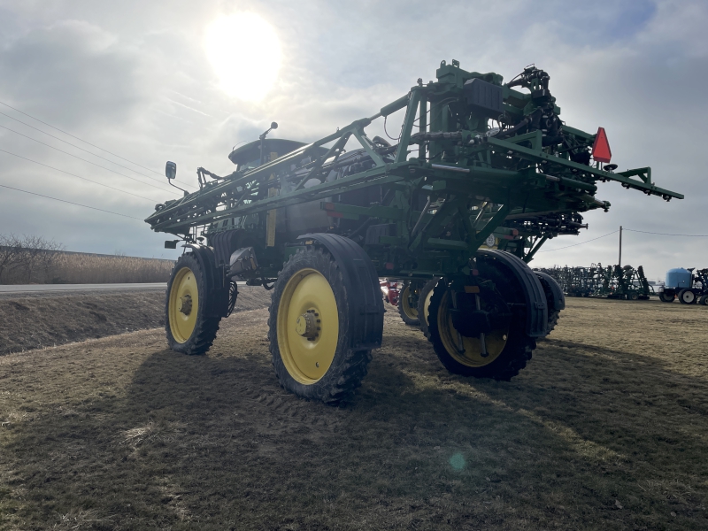 2017 JOHN DEERE 4038R SELF-PROPELLED SPRAYER