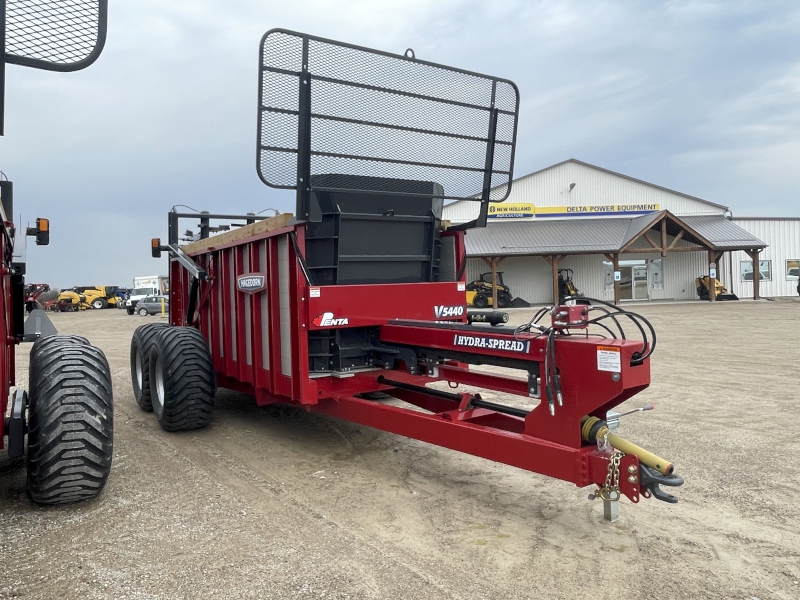 2026 HAGEDORN 5440 MANURE SPREADER