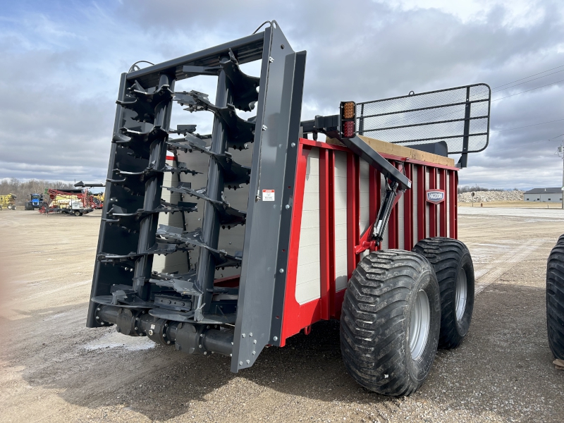 2026 HAGEDORN 5440 MANURE SPREADER