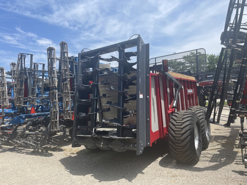 2026 HAGEDORN 5440 MANURE SPREADER