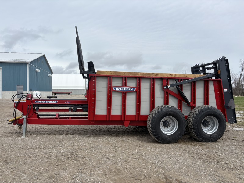 2026 HAGEDORN 5440V MANURE SPREADER