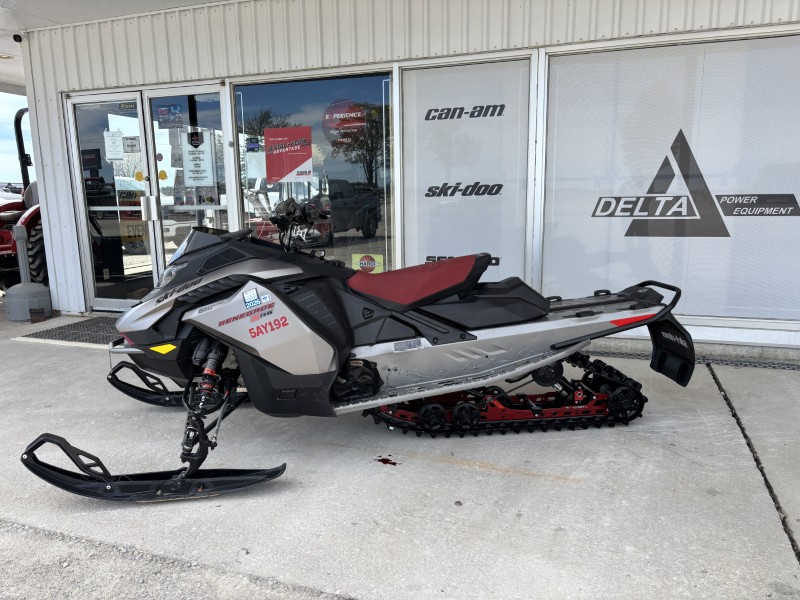 2023 SKI-DOO RENEGADE X-RS 850 ETEC SNOWMOBILE WITH SMART-SHOX