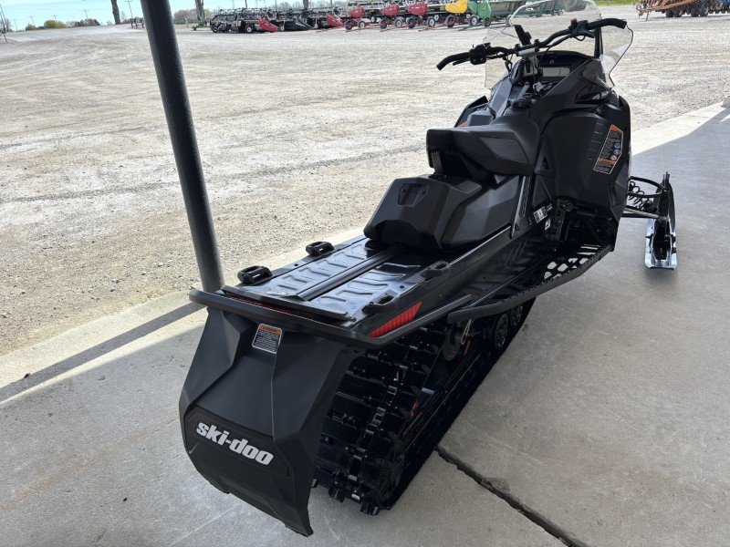 Snowmobiles  2023 SKI-DOO RENEGADE X 850 E-TEC SNOWMOBILE Photo