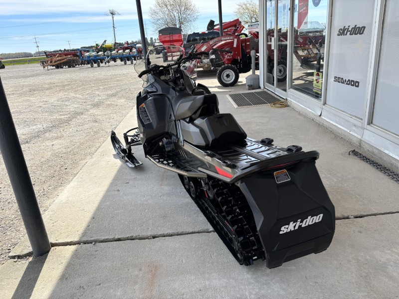 Snowmobiles  2023 SKI-DOO RENEGADE X 850 E-TEC SNOWMOBILE Photo