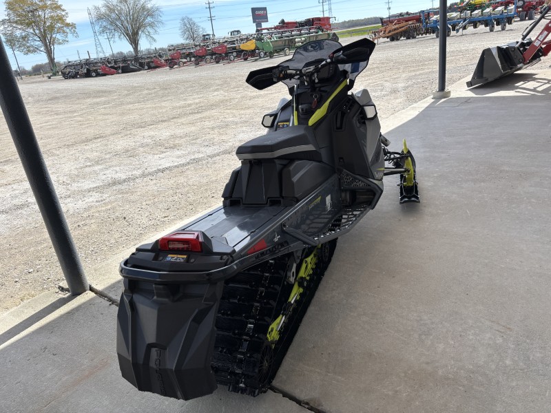 Snowmobiles  2022 POLARIS 850 INDY VR1 SNOWMOBILE STARFIRE SERIES Photo