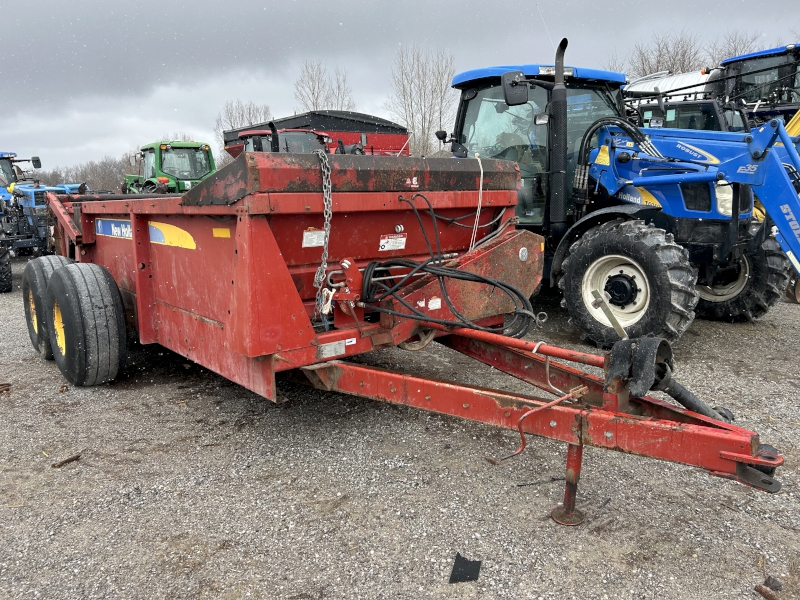 2012 NEW HOLLAND 195 MANURE SPREADER