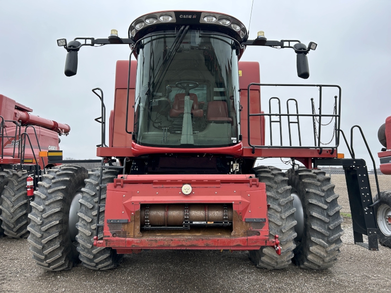 2017 CASE IH 6140 AXIAL FLOW COMBINE