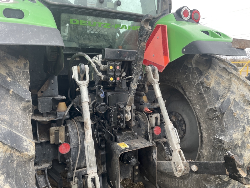 2018 DUETZ-FAHR 5130 TRACTOR WITH LOADER