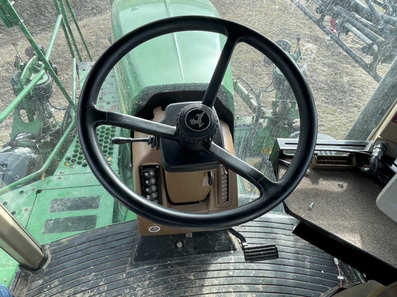 2008 JOHN DEERE 4830 SELF PROPELLED SPRAYER