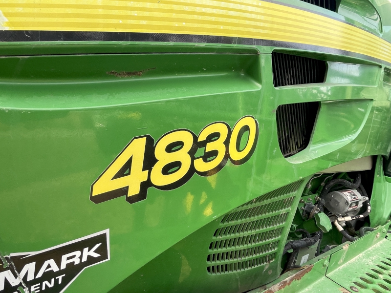 2008 JOHN DEERE 4830 SELF PROPELLED SPRAYER
