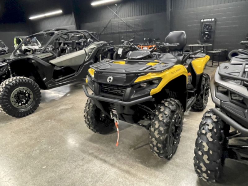ATV  2024 CAN-AM OUTLANDER MAX XT 700 ATV Photo