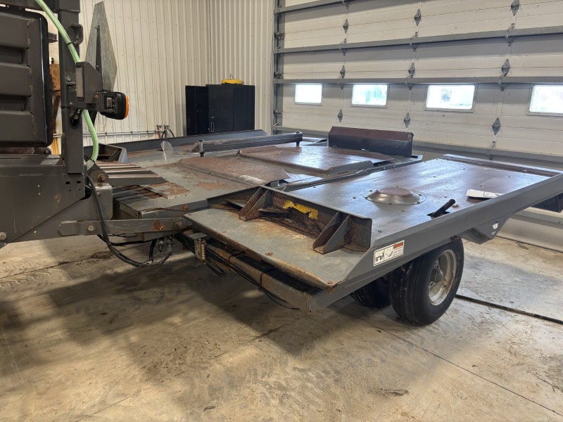 2011 MASSEY FERGUSON 2170 BIG SQUARE BALER