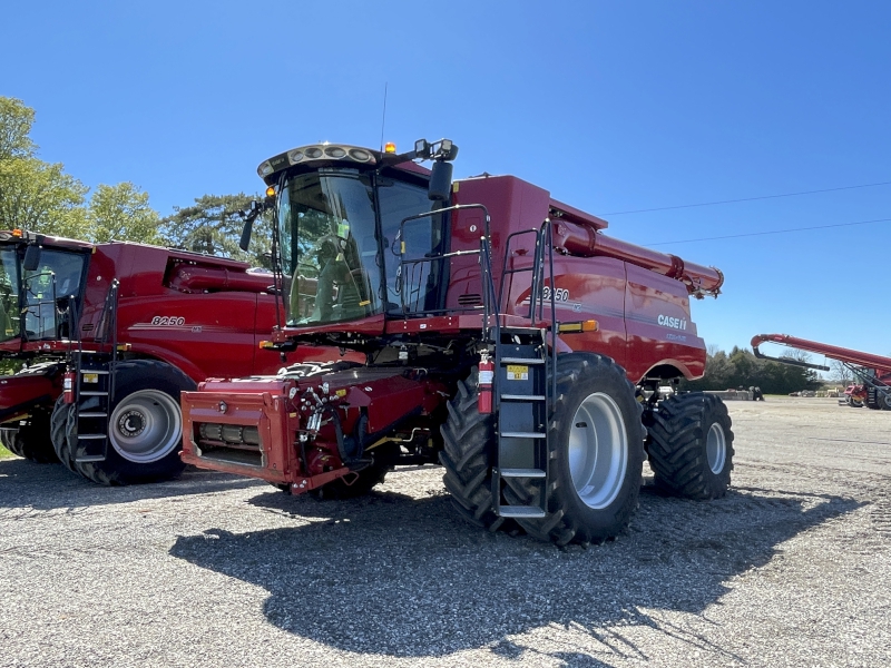 2024 CASE IH AXIAL FLOW 8250 COMBINE