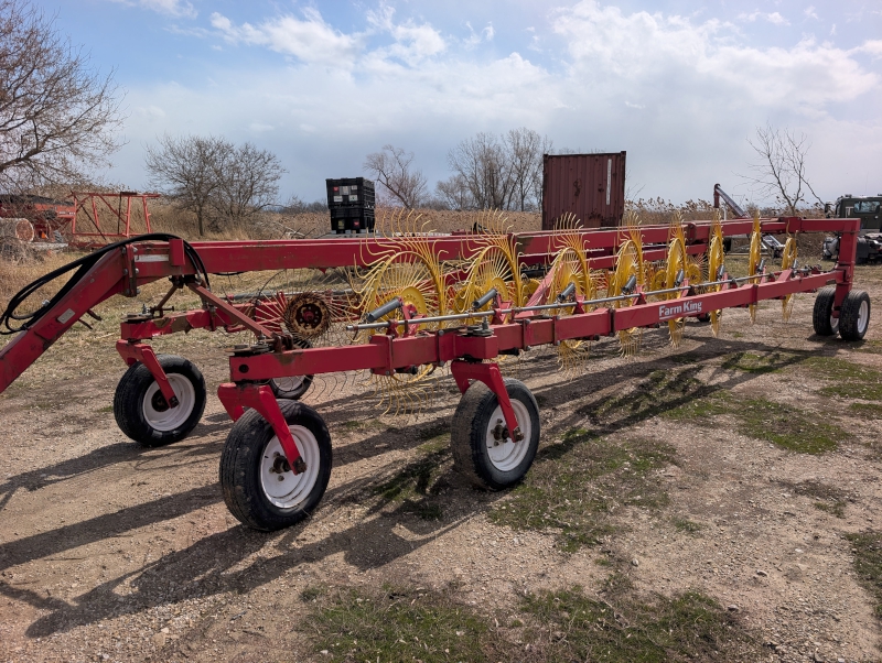 2010 FARM KING RFKS16 WHEEL RAKE