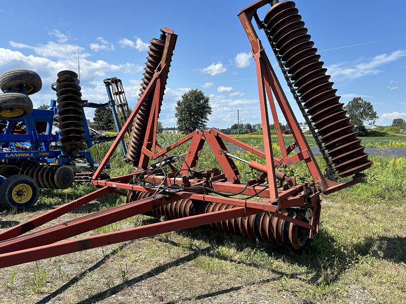 BRILLION WPW-128 FOLDING PULVERIZER