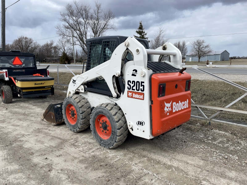 2011 BOBCAT S205 SKID STEER LOADER