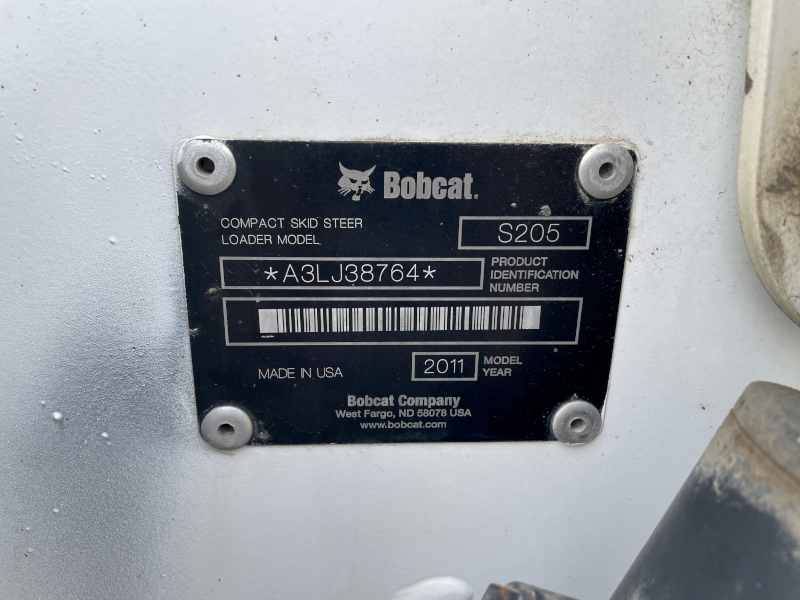 2011 BOBCAT S205 SKID STEER LOADER