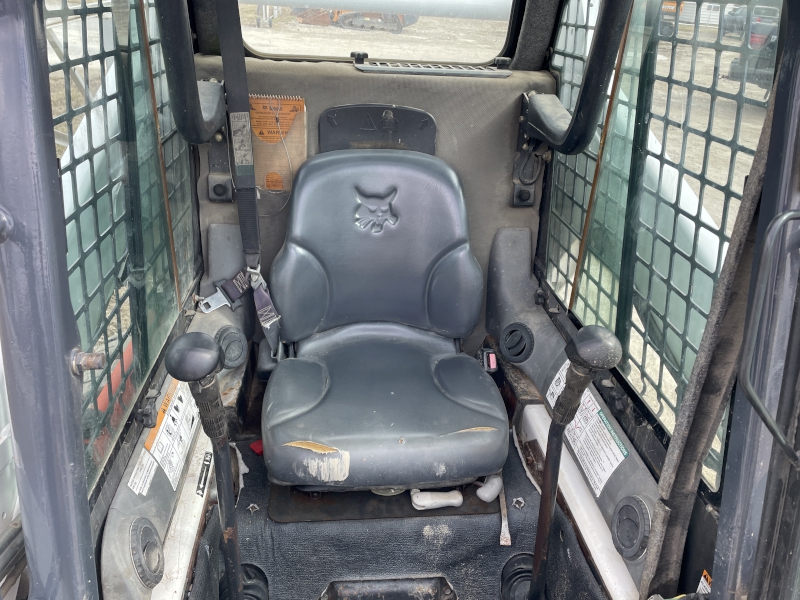 2011 BOBCAT S205 SKID STEER LOADER