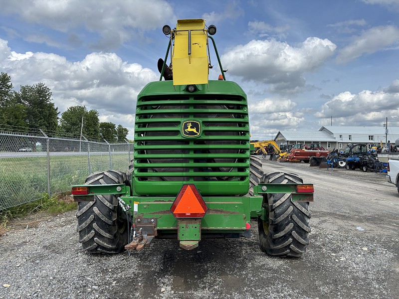 2008 JOHN DEERE 7350 FORAGE HARVESTER WITH HEADS