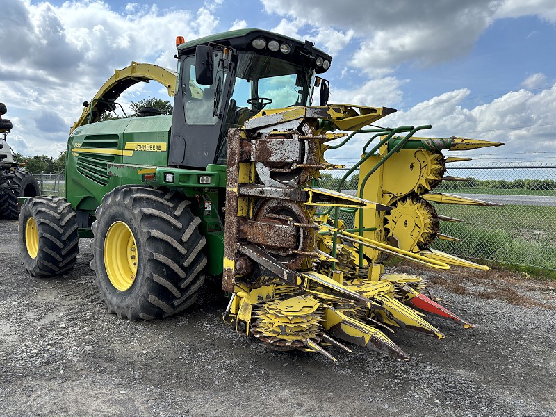 2008 JOHN DEERE 7350 FORAGE HARVESTER WITH HEADS