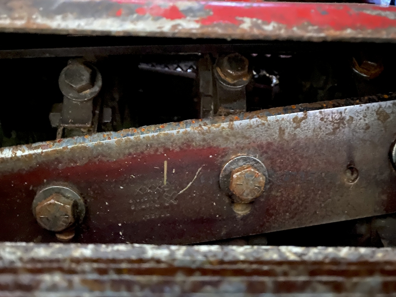 2014 NEW HOLLAND 790 PULL-TYPE FORAGE HARVESTER PACKAGE WITH TWO HEADS