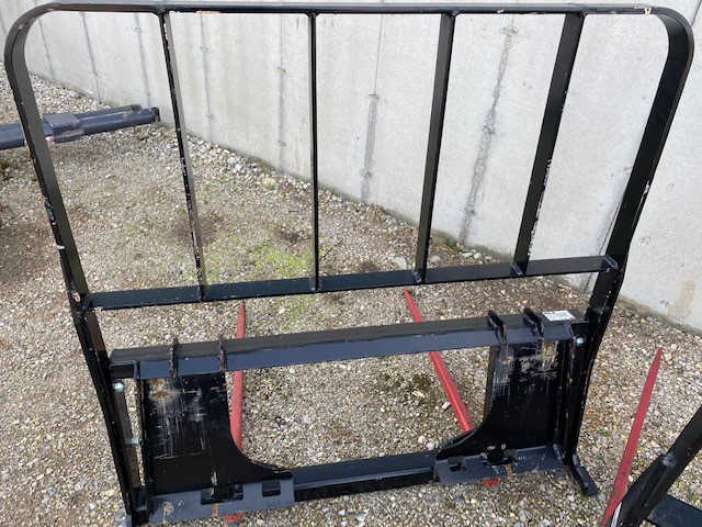 2026 HORST DOUBLE PRONG BALE SPEAR WITH GUARD