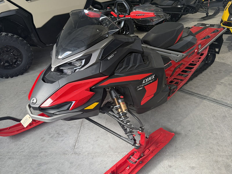 2024 LYNX XTERRAIN RE 850 E-TEC SNOWMOBILE