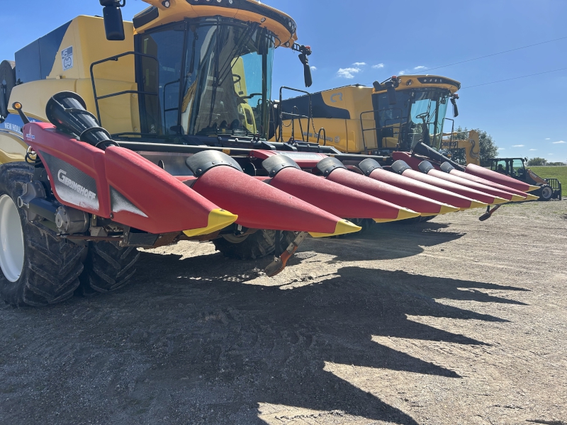 2018 GERINGHOFF RD830B CORN HEAD