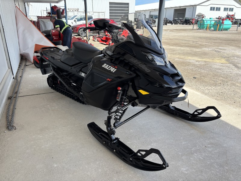 Snowmobiles  2025 SKI-DOO RENEGADE X 900 ACE TURBO R SNOWMOBILE Photo