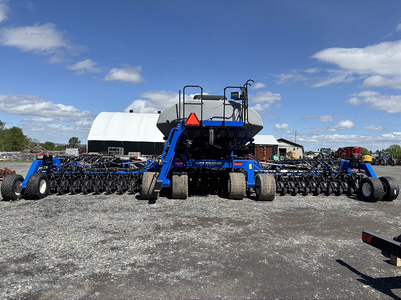 2024 NEW HOLLAND P2185 40 FOOT AIR DRILL
