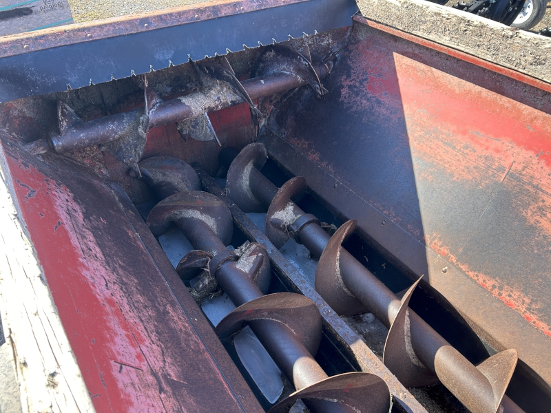 2007 H&S 2606 MANURE SPREADER