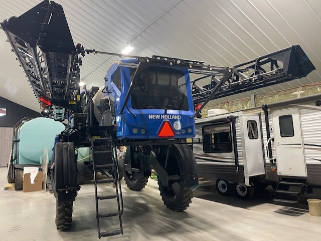 2018 NEW HOLLAND SP310F SELF PROPELLED SPRAYER