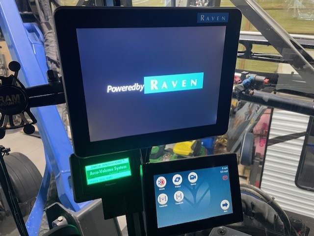 2018 NEW HOLLAND SP310F SELF PROPELLED SPRAYER