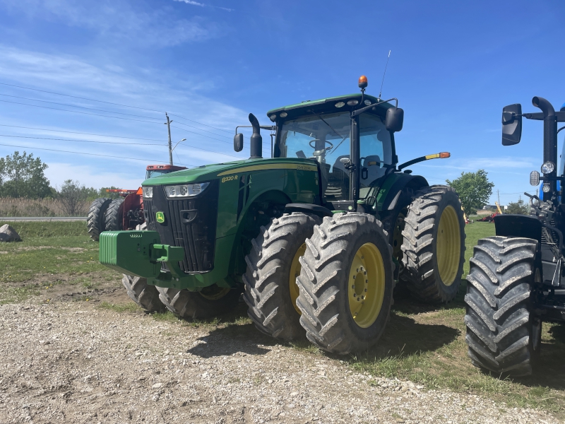 2017 JOHN DEERE 8320R TRACTOR