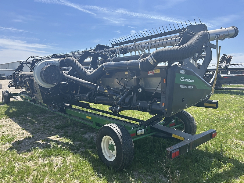 2017 GERINGHOFF TRUFLEX RAZOR FLEX DRAPER HEAD PACKAGE WITH HEADER CART