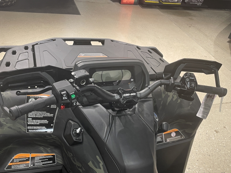 ATV  2026 CAN-AM OUTLANDER BACKCOUNTRY 1000R ATV Photo