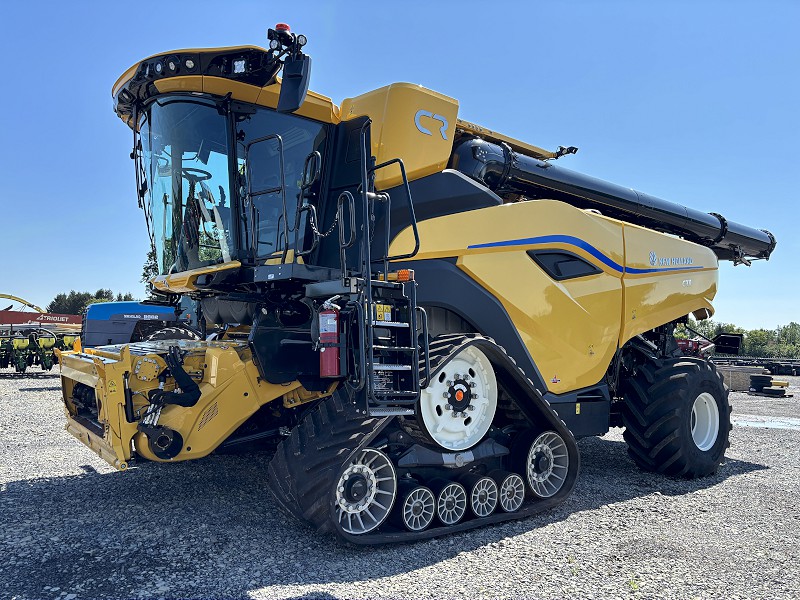 2024 NEW HOLLAND CR11 TWIN ROTOR COMBINE