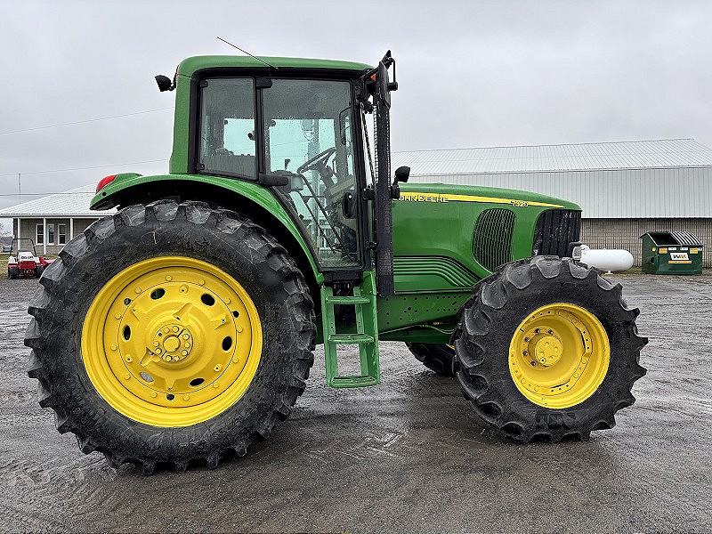 2003 JOHN DEERE 7320 TRACTOR